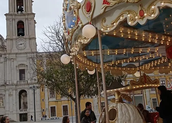 Hostel Gundi House *