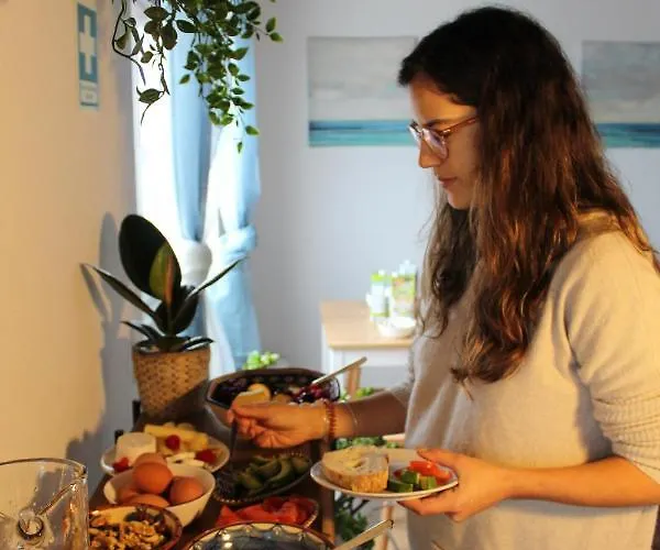 Gundi House Hostel Ericeira