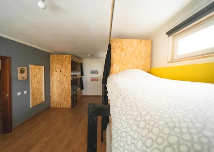 Gundi House * Ericeira