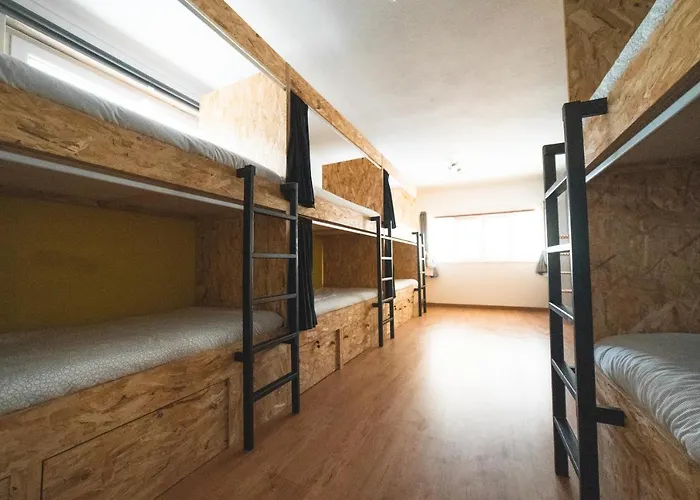 Gundi House Ericeira