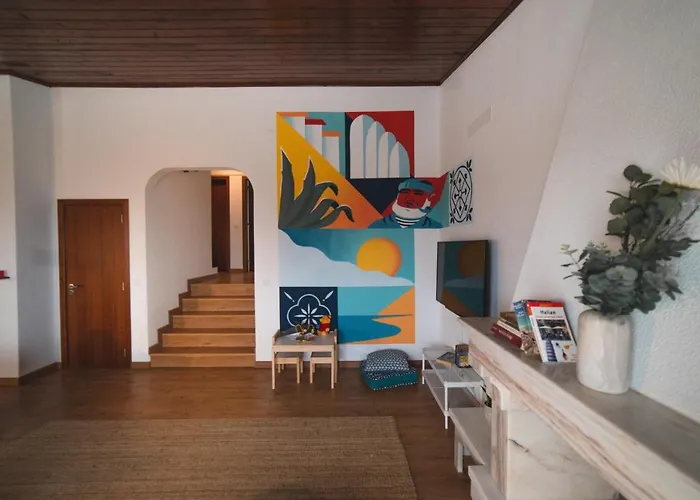 Hostel Gundi House *