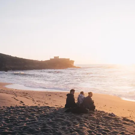 Gundi House Hostel Ericeira