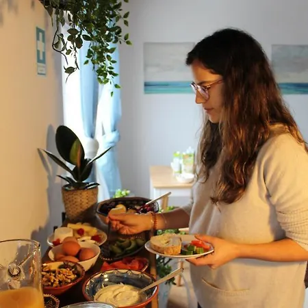 Gundi House Hostel Ericeira