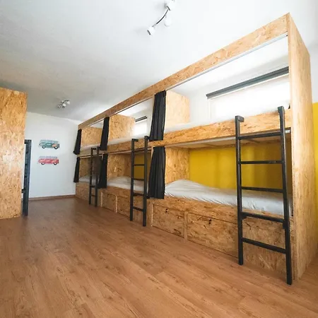 Gundi House Ericeira
