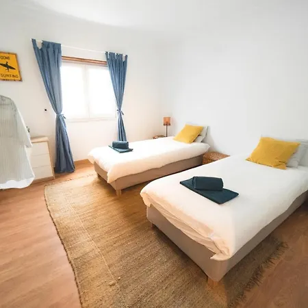 Gundi House Hostel *