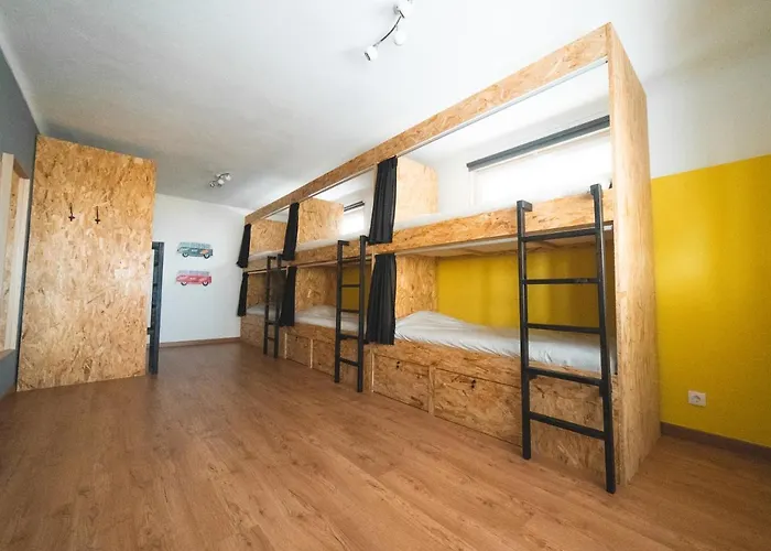 Gundi House Ericeira