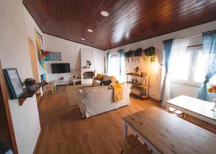 Gundi House * Ericeira